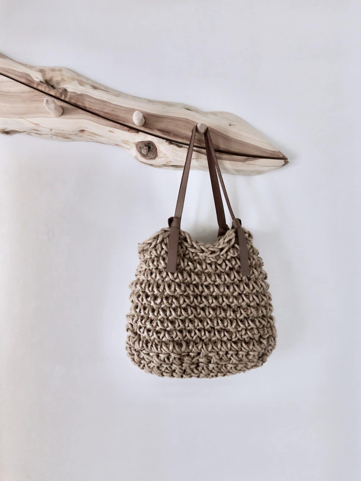 Handmade Natural Fibre Vegan Minimalist Carry Bag - A Bohemia Life