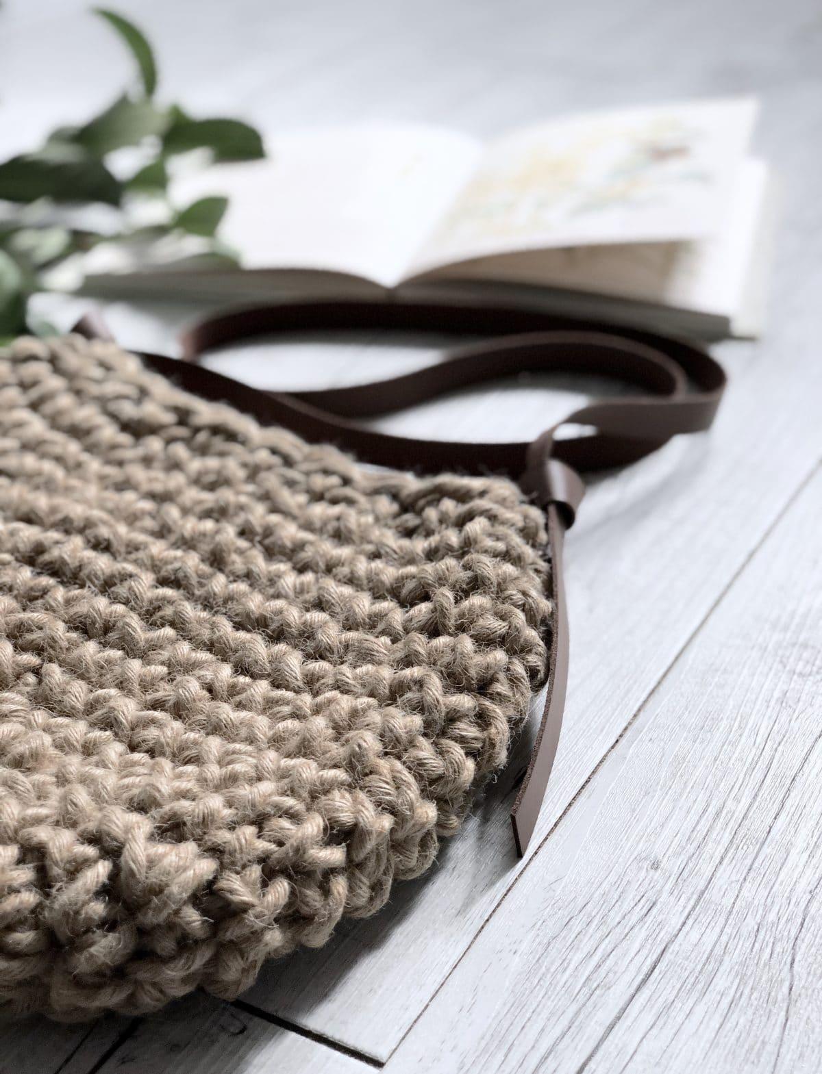 Handmade Natural Fibre Vegan Minimalist Crossbody Handbag - A Bohemia Life